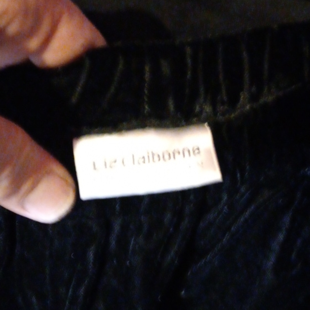 Pants - Picture 3 of 4
